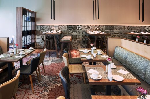 &copy; HOTEL MERCURE