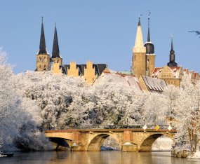Schlossblick im Winter © Wolfgang Kubak